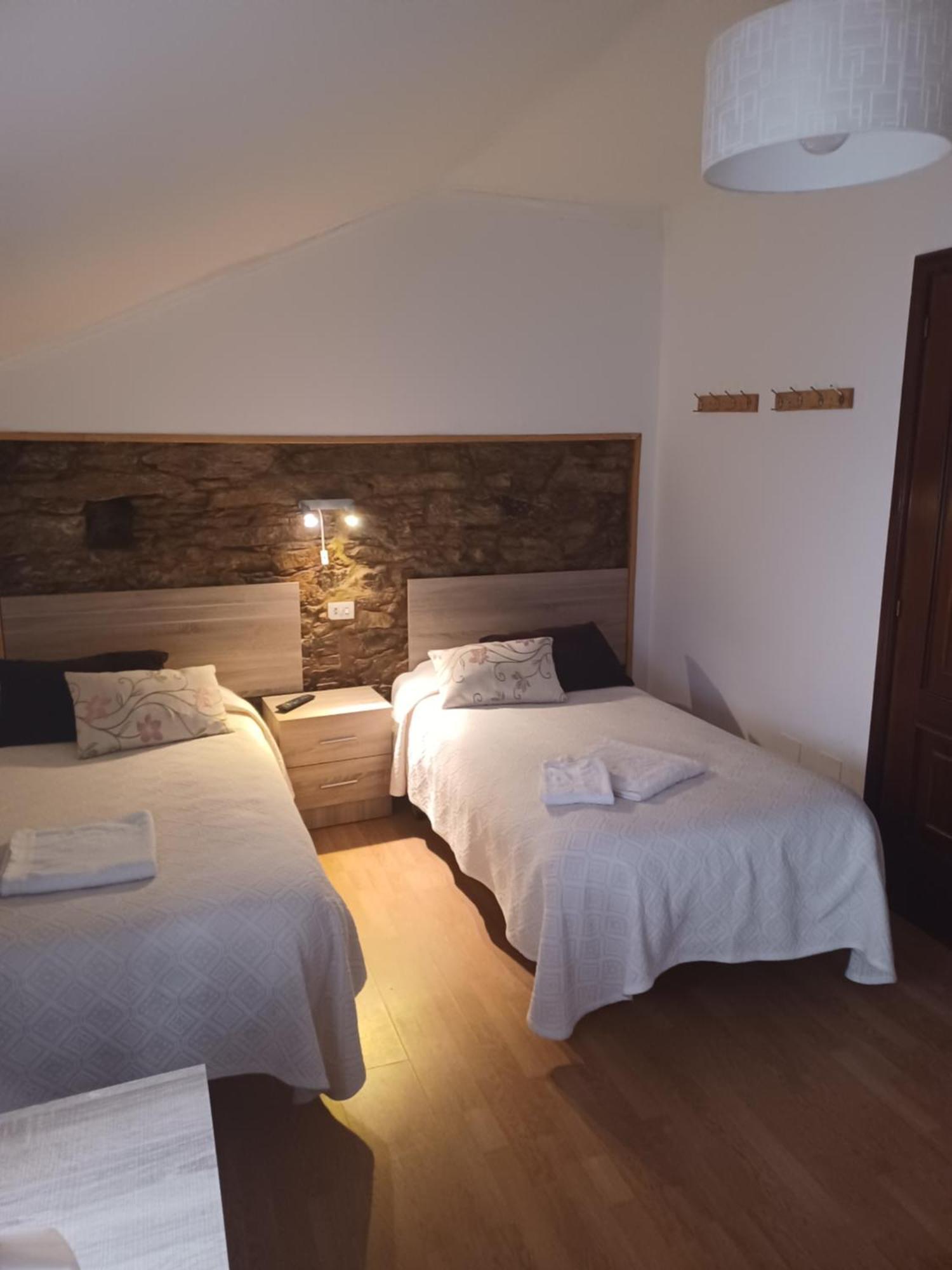 Hostal Forest Santiago de Compostela Ruang foto
